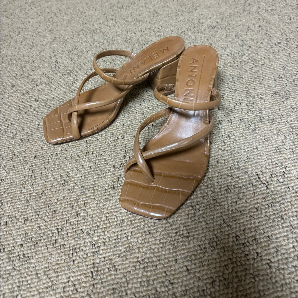 Crossover Croc Thong Sandal